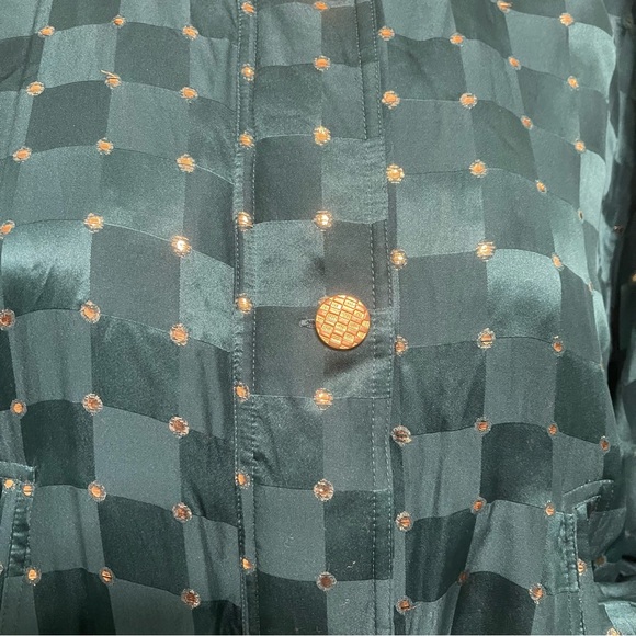 Vintage Mureli silk bomber jacket in green with gold details. - Picture 5 of 14